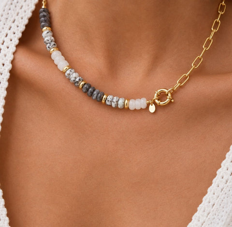 Chole Necklace