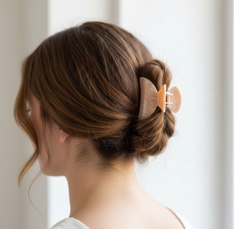 Peach Clip